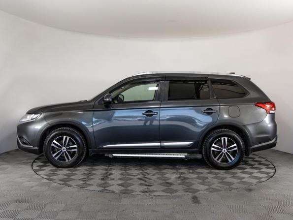 Mitsubishi Outlander III Рестайлинг 3 с пробегом 2019 года, цена 1 899 000 рублей, 194884 км, внедорожник, Автокод Объявления