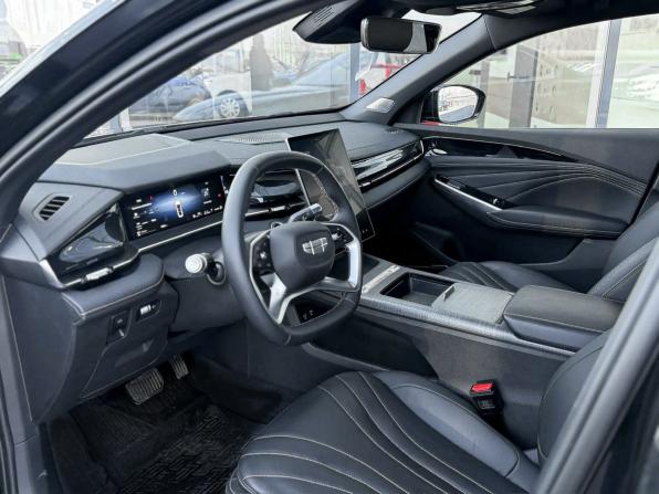 Geely Preface I с пробегом 2024 года, цена 2 740 000 рублей, 5305 км, седан, Автокод Объявления