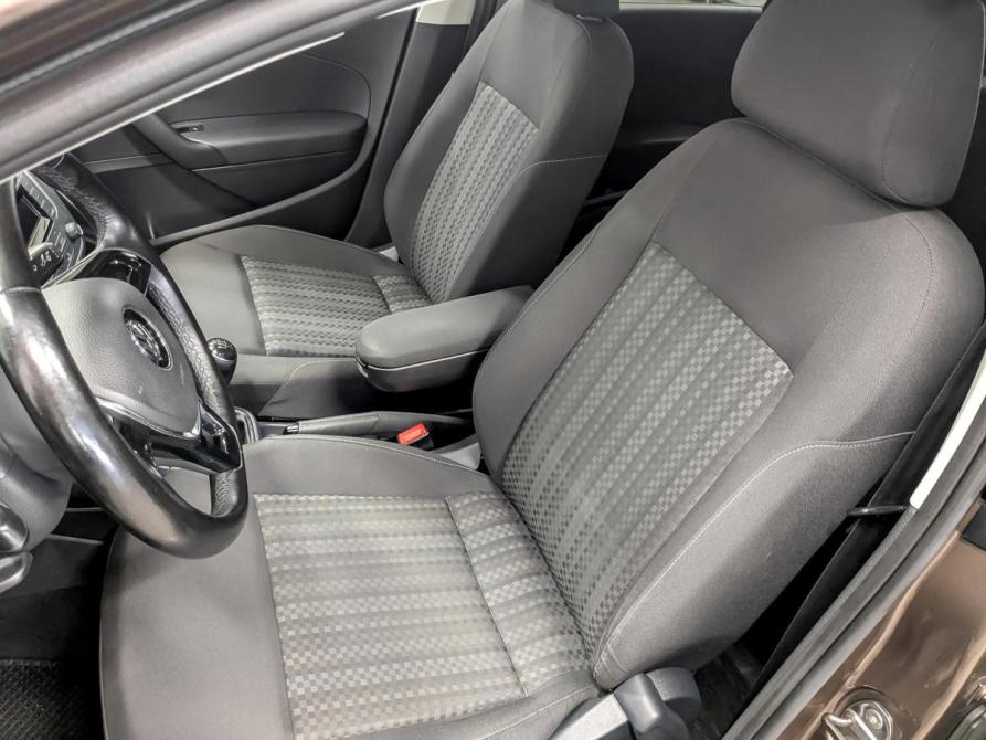 Volkswagen Polo V Рестайлинг Санкт-Петербург  - изображение 20