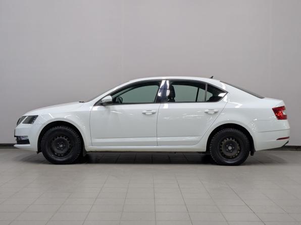 Skoda Octavia III (A7) Рестайлинг с пробегом 2020 года, цена 1 915 000 рублей, 88750 км, лифтбек, Автокод Объявления