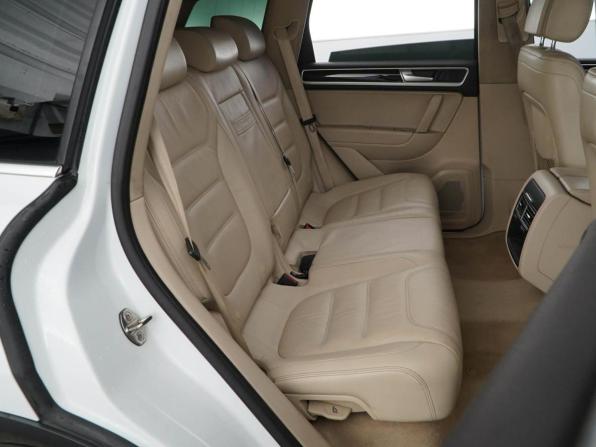 Volkswagen Touareg II Рестайлинг с пробегом 2014 года, цена 2 093 055 рублей, 260574 км, внедорожник, Автокод Объявления