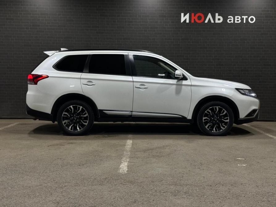 Mitsubishi Outlander III Рестайлинг 3 Челябинск  - изображение 4