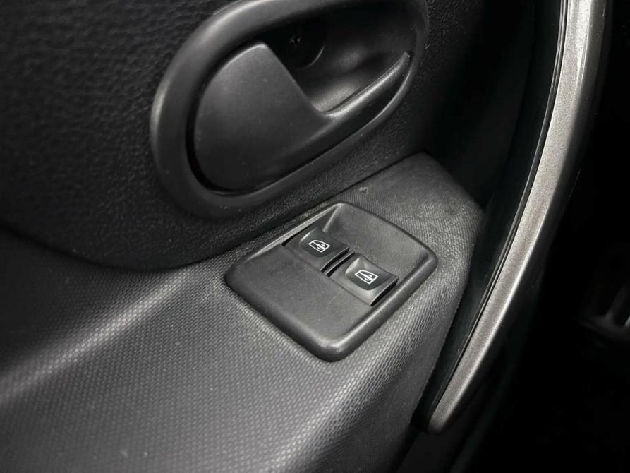 Renault Logan II Рестайлинг Псков  - изображение 16