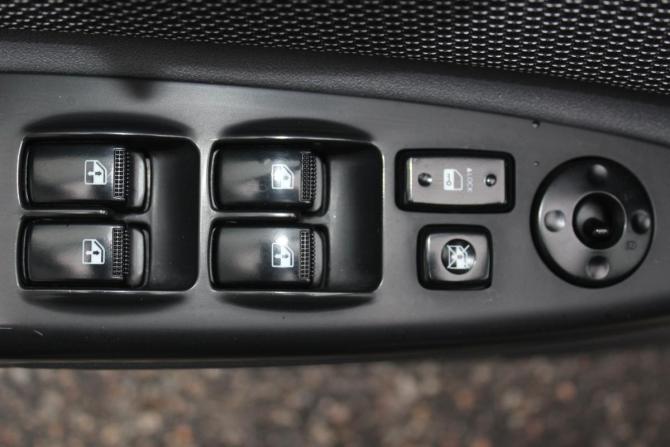 Kia Rio II Рестайлинг с пробегом 2011 года, цена 627 000 рублей, 189222 км, хэтчбек, Автокод Объявления
