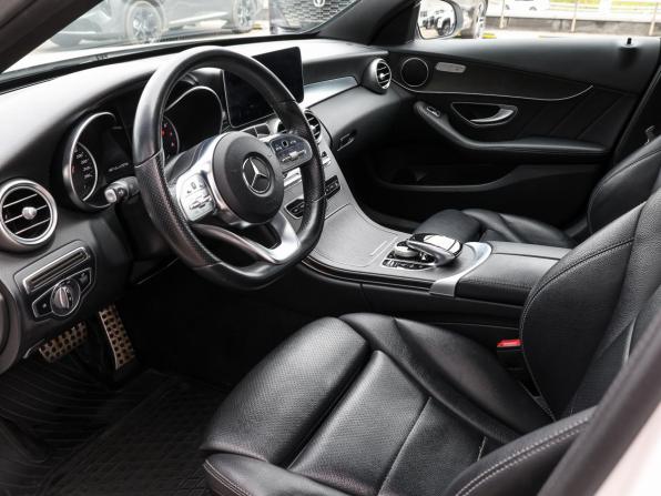 Mercedes-Benz C-Класс IV (W205) Рестайлинг с пробегом 2018 года, цена 2 949 000 рублей, 115689 км, седан, Автокод Объявления