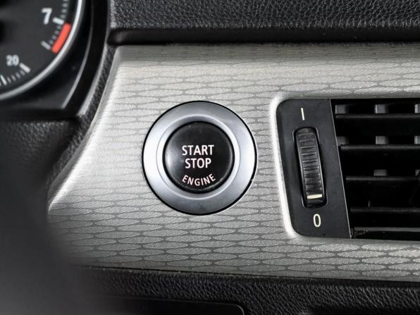 BMW 3 серии V (E90/E91/E92/E93) Рестайлинг с пробегом 2008 года, цена 1 200 000 рублей, 169846 км, седан, Автокод Объявления