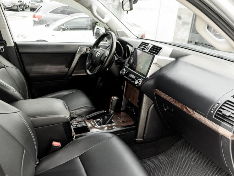 Toyota Land Cruiser Prado 150 Series Рестайлинг 1 Екатеринбург  - изображение 14
