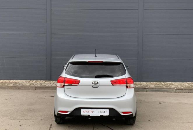 Kia Rio III Рестайлинг с пробегом 2016 года, цена 900 000 рублей, 121669 км, хэтчбек, Автокод Объявления
