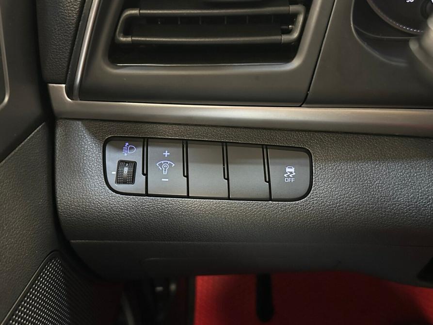 Hyundai Elantra VI (AD) Рестайлинг Балашиха  - изображение 9