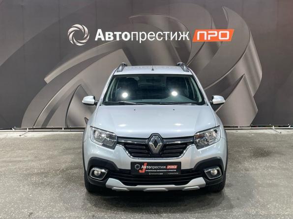Renault Sandero II Рестайлинг с пробегом 2019 года, цена 980 000 рублей, 89833 км, хэтчбек, Автокод Объявления