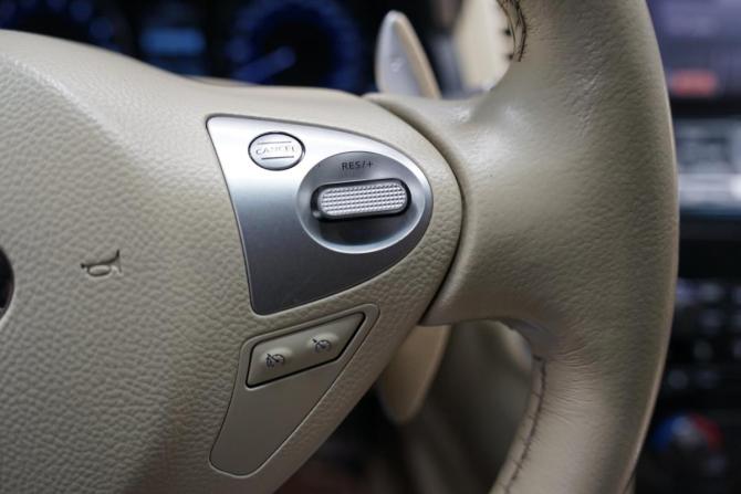 Infiniti FX II (S51) Рестайлинг с пробегом 2013 года, цена 2 155 000 рублей, 175000 км, внедорожник, Автокод Объявления