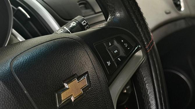 Chevrolet Cruze I Рестайлинг с пробегом 2013 года, цена 650 000 рублей, 155570 км, хэтчбек, Автокод Объявления