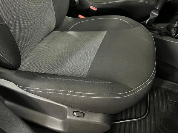 Renault Sandero II Рестайлинг с пробегом 2021 года, цена 1 142 000 рублей, 50845 км, хэтчбек, Автокод Объявления