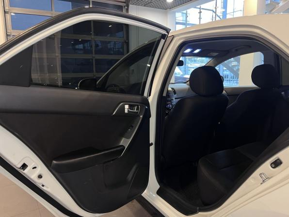 Kia Cerato II с пробегом 2012 года, цена 755 000 рублей, 213965 км, седан, Автокод Объявления