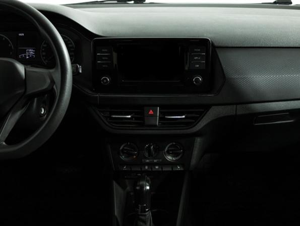 Volkswagen Polo VI с пробегом 2021 года, цена 1 729 700 рублей, 51681 км, лифтбек, Автокод Объявления