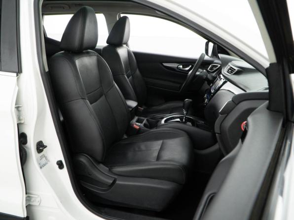 Nissan Qashqai II с пробегом 2014 года, цена 1 399 046 рублей, 202710 км, внедорожник, Автокод Объявления