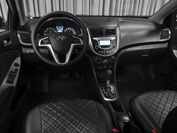 Hyundai Solaris I с пробегом 2012 года, цена 774 000 рублей, 227454 км, хэтчбек, Автокод Объявления