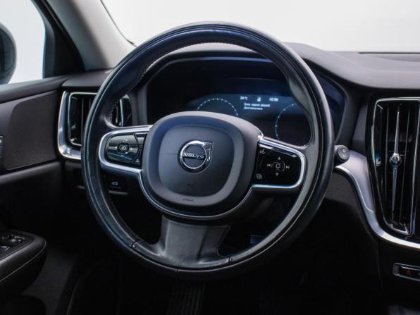 Volvo V60 Cross Country II с пробегом 2019 года, цена 3 244 000 рублей, 116329 км, универсал, Автокод Объявления