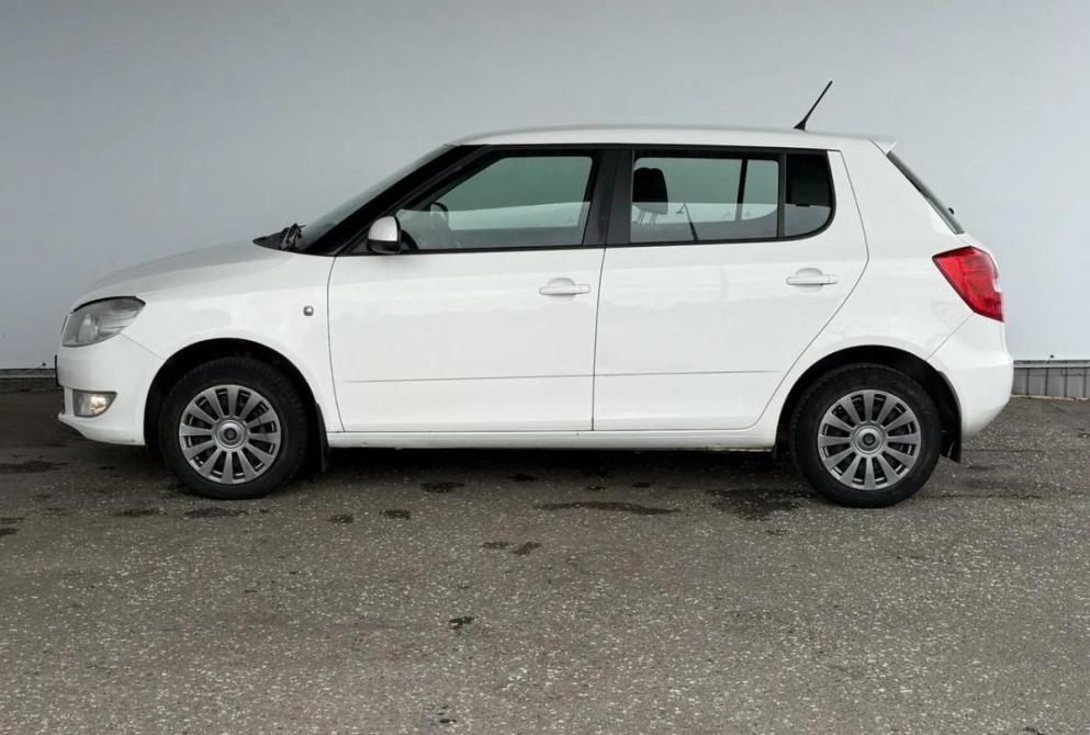 Skoda Fabia II Рестайлинг Киров  - изображение 8