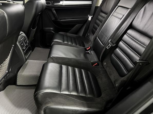 Volkswagen Touareg II Рестайлинг с пробегом 2015 года, цена 3 290 000 рублей, 150000 км, внедорожник, Автокод Объявления