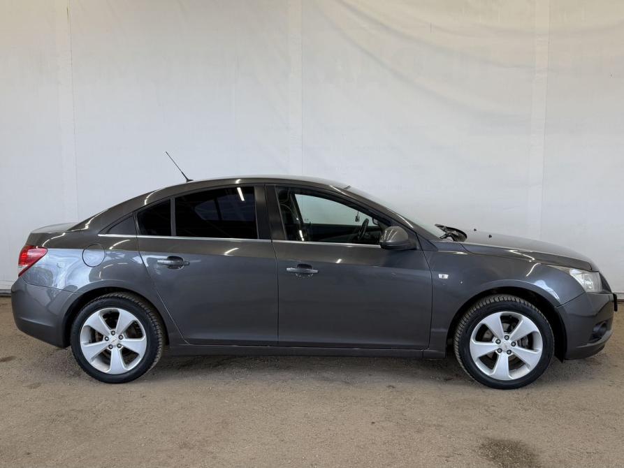 Chevrolet Cruze I Псков  - изображение 8