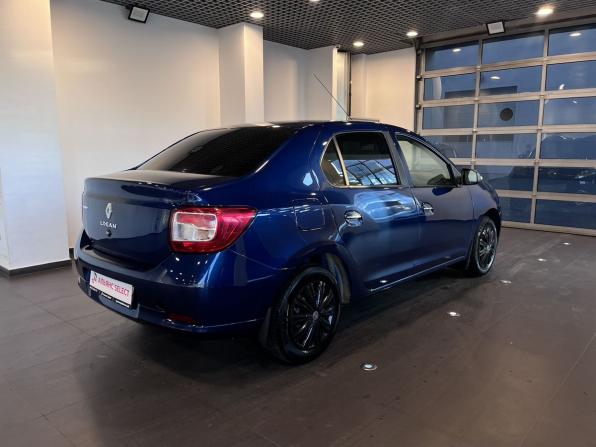 Renault Logan II с пробегом 2015 года, цена 470 000 рублей, 293550 км, седан, Автокод Объявления