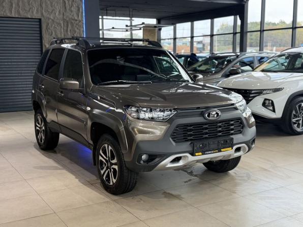 Lada (ВАЗ) Niva Travel I с пробегом 2024 года, цена 1 320 000 рублей, 7800 км, внедорожник, Автокод Объявления