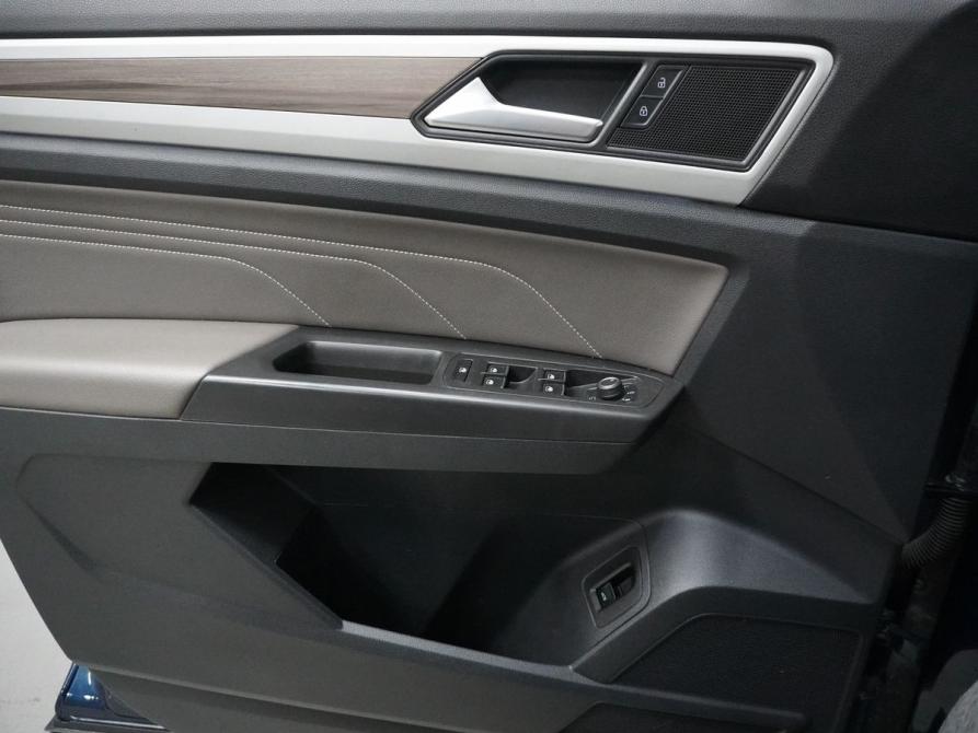 Volkswagen Teramont I Рестайлинг Москва  - изображение 16