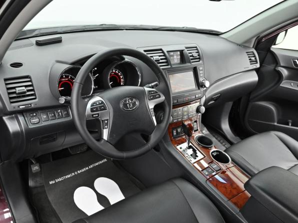 Toyota Highlander II (XU40) Рестайлинг с пробегом 2012 года, цена 1 799 000 рублей, 186000 км, внедорожник, Автокод Объявления