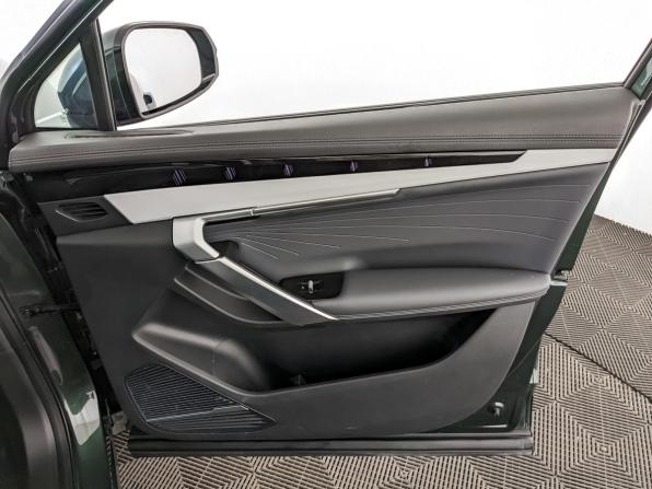 Geely Atlas II с пробегом 2024 года, цена 2 850 000 рублей, 31300 км, внедорожник, Автокод Объявления