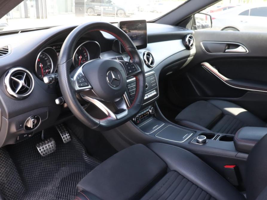 Mercedes-Benz GLA I (X156) Рестайлинг Москва  - изображение 13