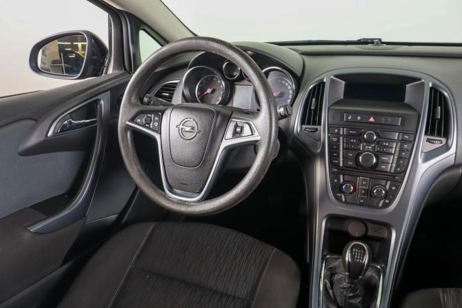 Opel Astra J с пробегом 2012 года, цена 799 000 рублей, 219000 км, хэтчбек, Автокод Объявления