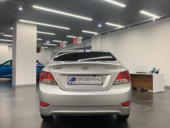 Hyundai Solaris I с пробегом 2012 года, цена 599 000 рублей, 177550 км, седан, Автокод Объявления