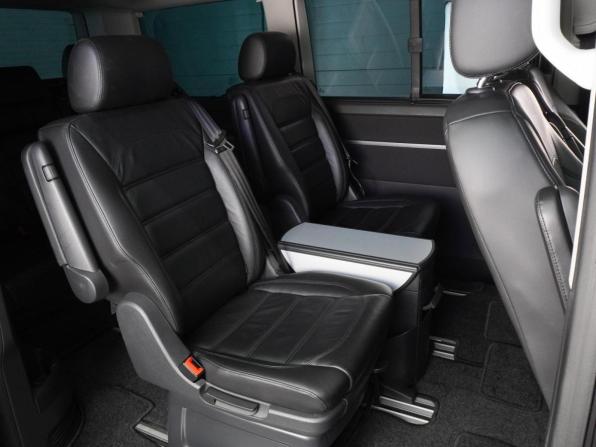 Volkswagen Multivan T6 с пробегом 2018 года, цена 4 899 000 рублей, 171269 км, минивэн, Автокод Объявления