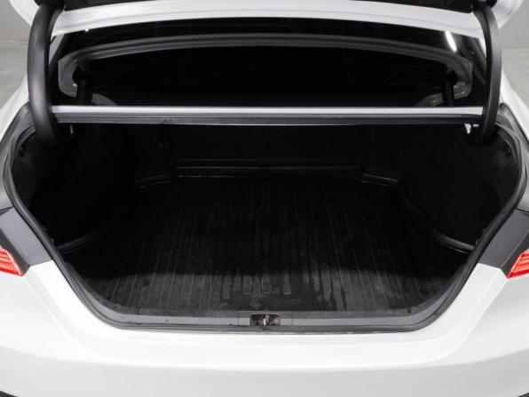 Toyota Camry VIII (XV70) с пробегом 2018 года, цена 2 799 000 рублей, 123232 км, седан, Автокод Объявления