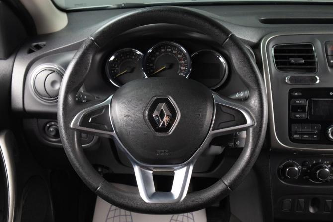 Renault Logan II Рестайлинг с пробегом 2021 года, цена 1 299 000 рублей, 100557 км, седан, Автокод Объявления