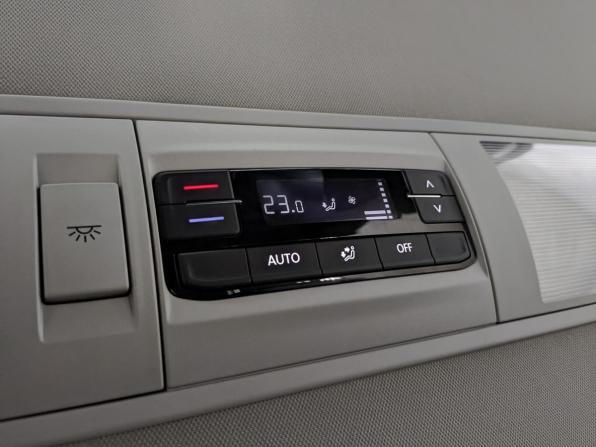 Volkswagen Multivan T6 Рестайлинг с пробегом 2021 года, цена 6 360 000 рублей, 97953 км, минивэн, Автокод Объявления