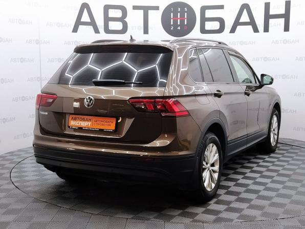 Volkswagen Tiguan II с пробегом 2020 года, цена 2 365 000 рублей, 71000 км, внедорожник, Автокод Объявления