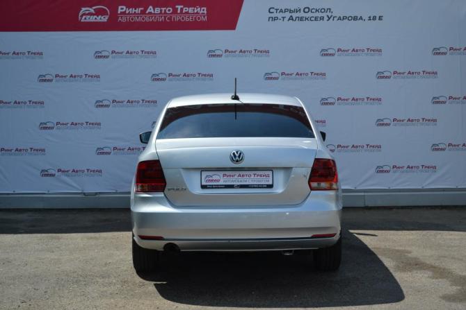 Volkswagen Polo V Рестайлинг с пробегом 2017 года, цена 920 000 рублей, 221800 км, седан, Автокод Объявления