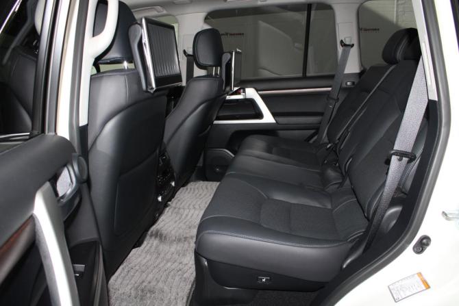 Toyota Land Cruiser 200 Series Рестайлинг 2 с пробегом 2020 года, цена 11 300 000 рублей, 8200 км, внедорожник, Автокод Объявления