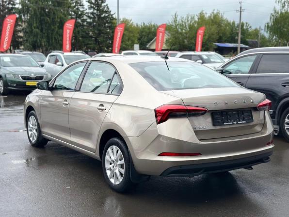 Skoda Rapid II с пробегом 2022 года, цена 1 550 000 рублей, 90931 км, лифтбек, Автокод Объявления