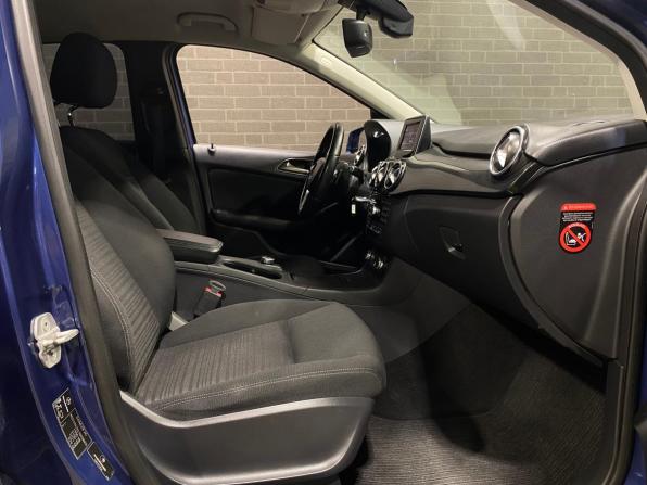Mercedes-Benz B-Класс II (W246) с пробегом 2012 года, цена 1 050 000 рублей, 171697 км, хэтчбек, Автокод Объявления