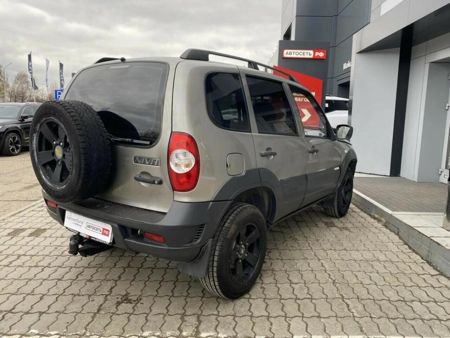 Chevrolet Niva I Рестайлинг Набережные Челны  - изображение 16
