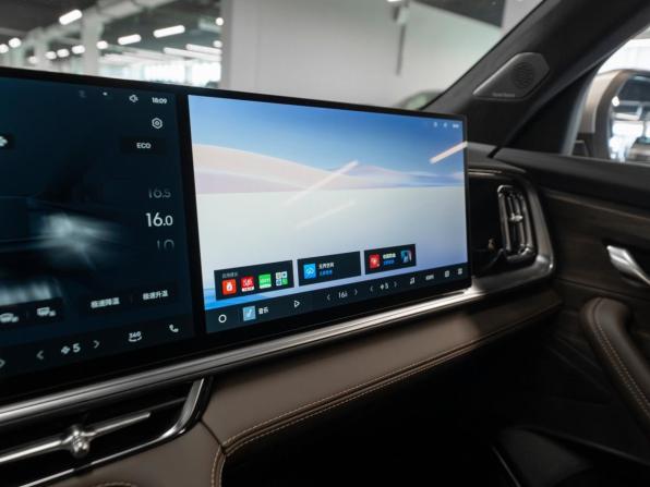 Geely Monjaro I Рестайлинг 2 с пробегом 2026 года, цена 4 200 000 рублей, 50 км, внедорожник, Автокод Объявления