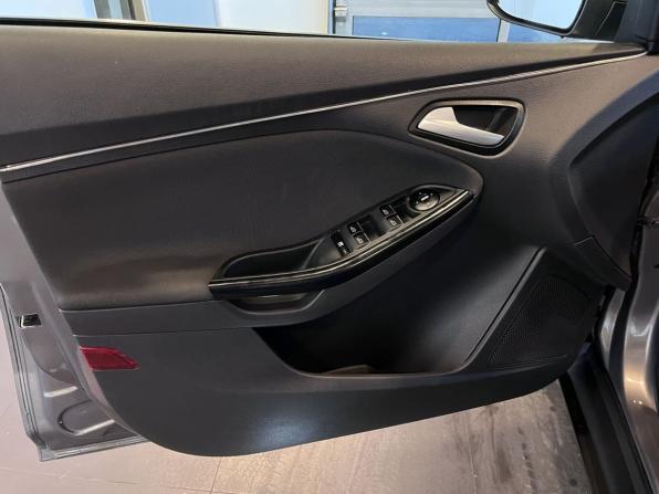 Ford Focus III с пробегом 2013 года, цена 730 000 рублей, 237767 км, хэтчбек, Автокод Объявления