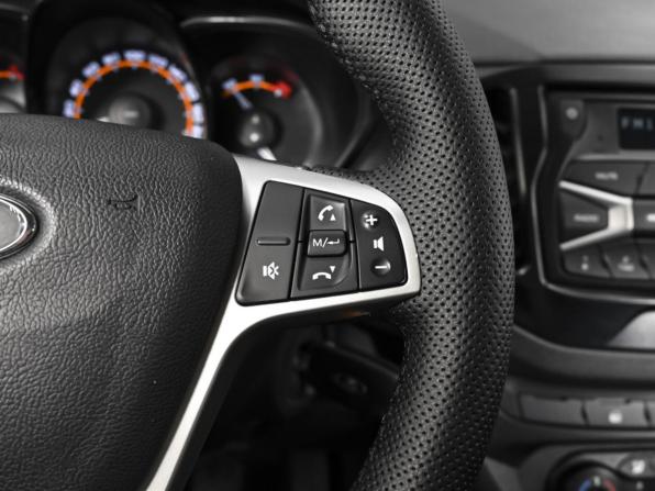 Lada (ВАЗ) Vesta I с пробегом 2019 года, цена 1 166 000 рублей, 76474 км, седан, Автокод Объявления