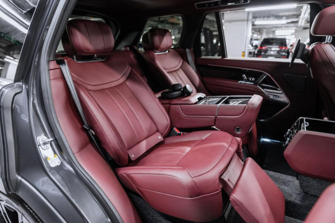 Новый Land Rover Range Rover V 2026 года, цена 24 600 000 рублей, внедорожник, Автокод Объявления