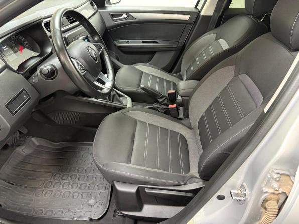 Renault Arkana I с пробегом 2019 года, цена 1 648 000 рублей, 61839 км, внедорожник, Автокод Объявления