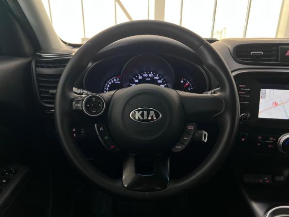 Kia Soul II Рестайлинг с пробегом 2018 года, цена 1 650 000 рублей, 122772 км, хэтчбек, Автокод Объявления