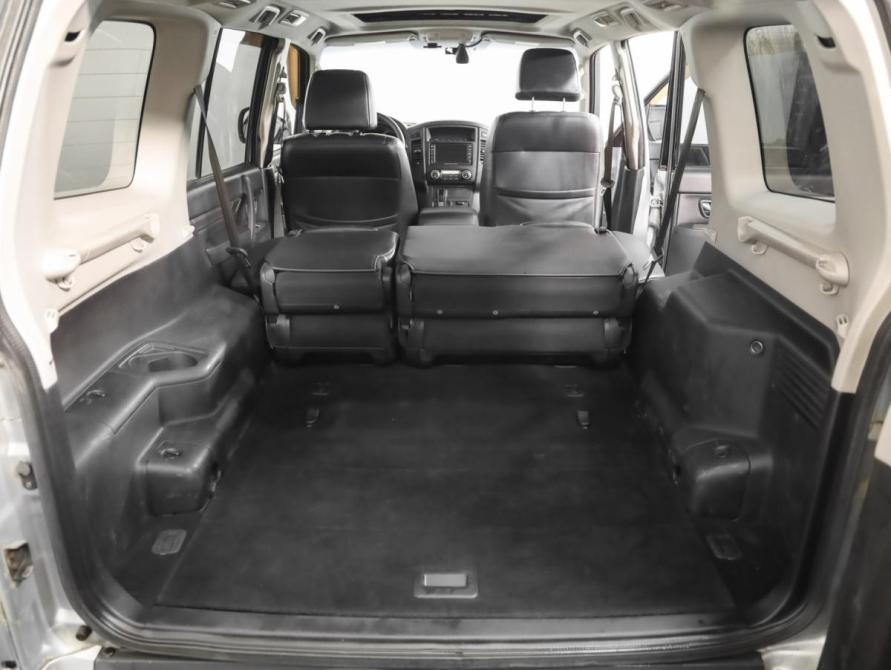 Mitsubishi Pajero IV Рестайлинг 1 Санкт-Петербург  - изображение 27